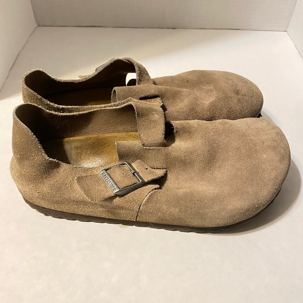 Birkenstock Women's Suede Mules in Tan Brown